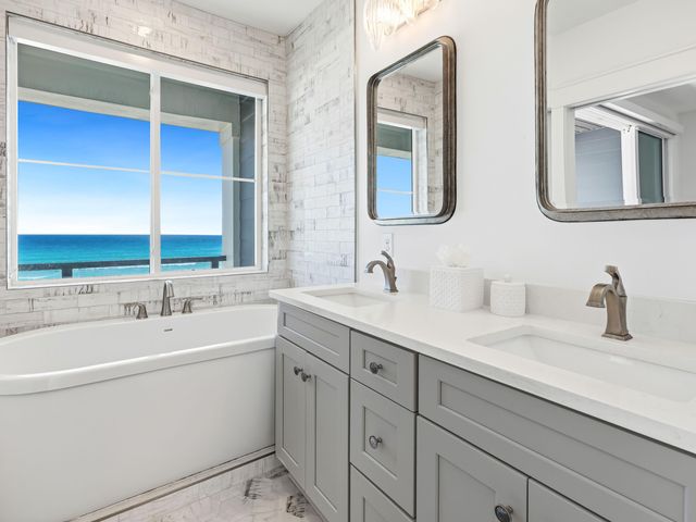 2732 Scenic Hwy 98 6, Destin, FL 32541