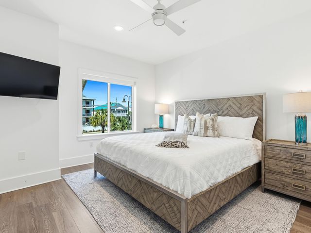 2732 Scenic Hwy 98 6, Destin, FL 32541