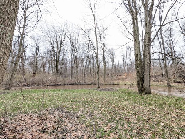 840 Black River Road, Bangor, MI 49013