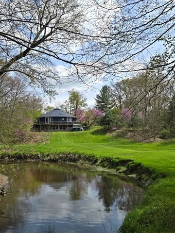 840 Black River Road, Bangor, MI 49013