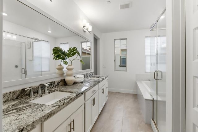 10589 Tenor Way, Elk Grove, CA 95757