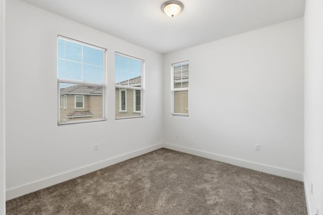 10589 Tenor Way, Elk Grove, CA 95757