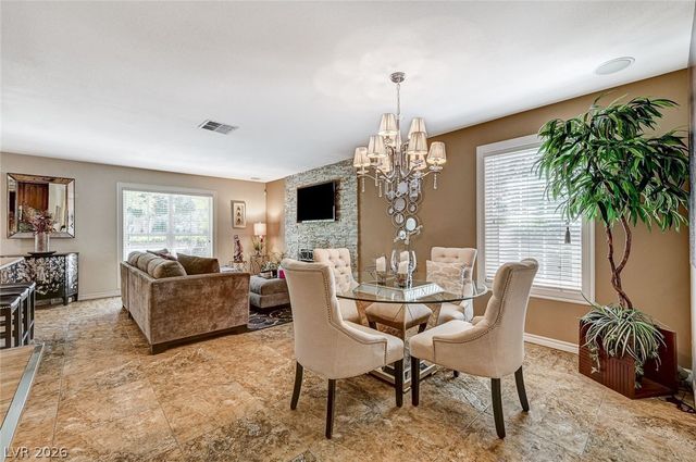 726 Tam O Shanter, Las Vegas, NV 89109