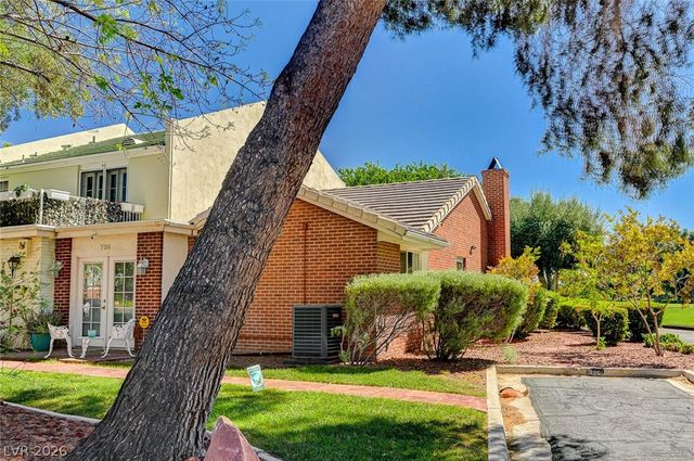 726 Tam O Shanter, Las Vegas, NV 89109