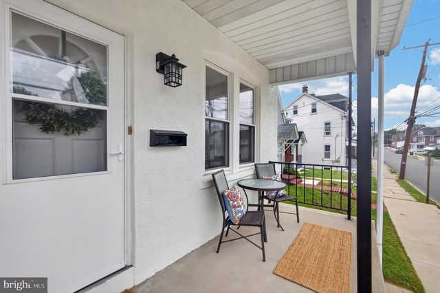 39 S MADISON ST, Boyertown, PA 19512