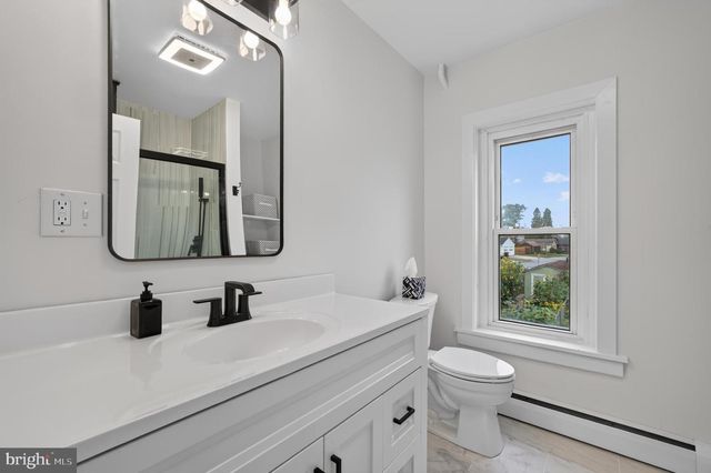 39 S MADISON ST, Boyertown, PA 19512