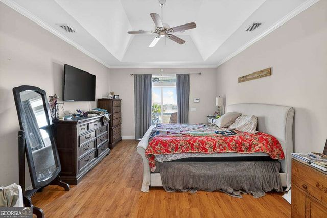 493 Dover Island Trail, Waverly, GA 31565