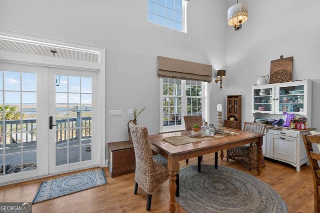 493 Dover Island Trail, Waverly, GA 31565