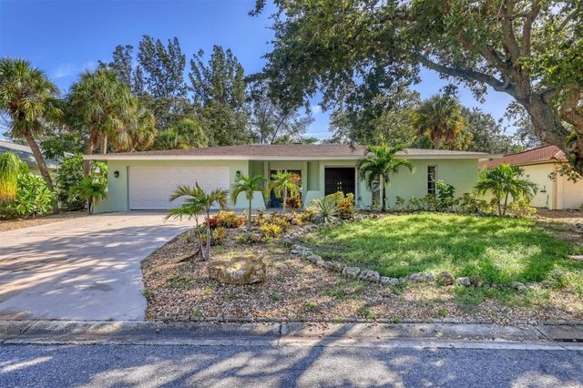 735 BIRDSONG LANE, Sarasota, FL 34242