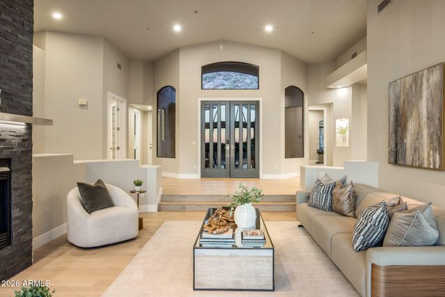 11083 E JUAN TABO Road, Scottsdale, AZ 85255