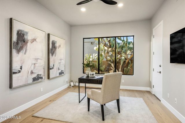 11083 E JUAN TABO Road, Scottsdale, AZ 85255