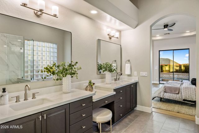 11083 E JUAN TABO Road, Scottsdale, AZ 85255