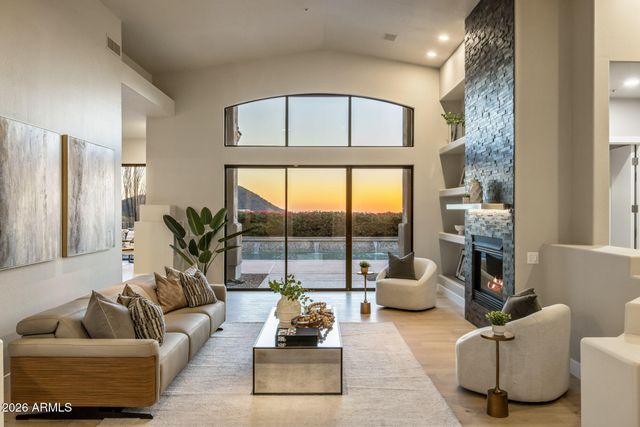 11083 E JUAN TABO Road, Scottsdale, AZ 85255