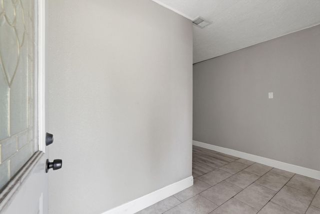13286 Lake Breeze Lane, Willis, TX 77318