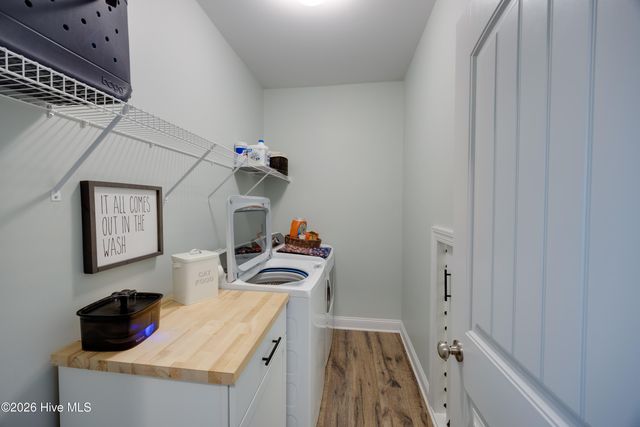 148 W Broughton Lane, Rocky Point, NC 28457