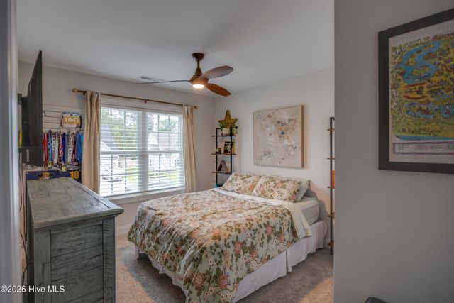 148 W Broughton Lane, Rocky Point, NC 28457