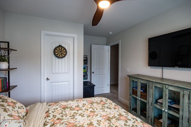 148 W Broughton Lane, Rocky Point, NC 28457
