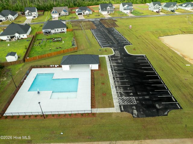 148 W Broughton Lane, Rocky Point, NC 28457