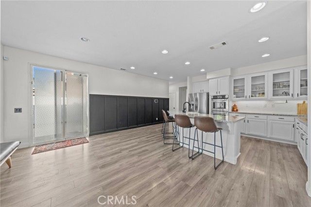 27497 Yellow Wood Way, Murrieta, CA 92562