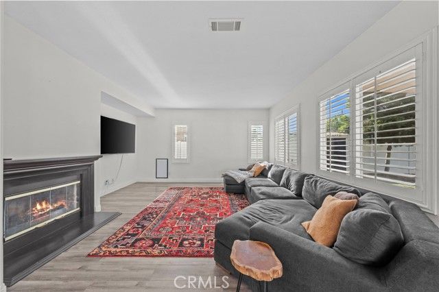 27497 Yellow Wood Way, Murrieta, CA 92562