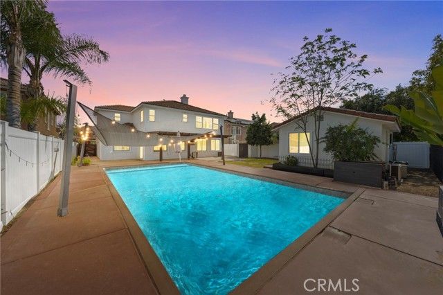 27497 Yellow Wood Way, Murrieta, CA 92562