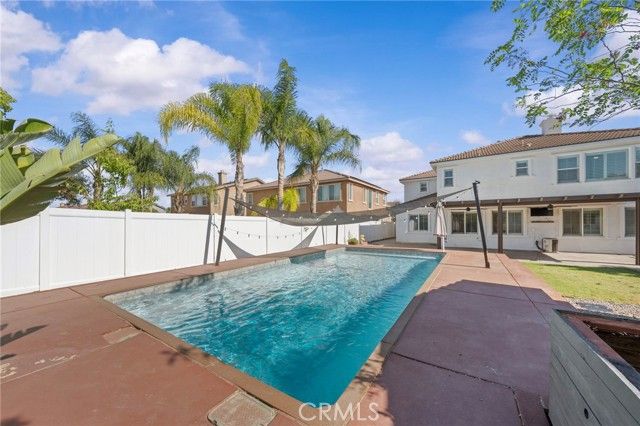 27497 Yellow Wood Way, Murrieta, CA 92562