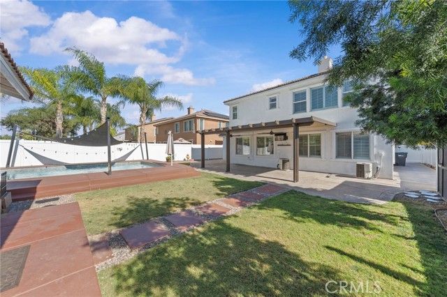 27497 Yellow Wood Way, Murrieta, CA 92562