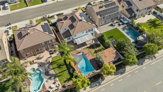 27497 Yellow Wood Way, Murrieta, CA 92562