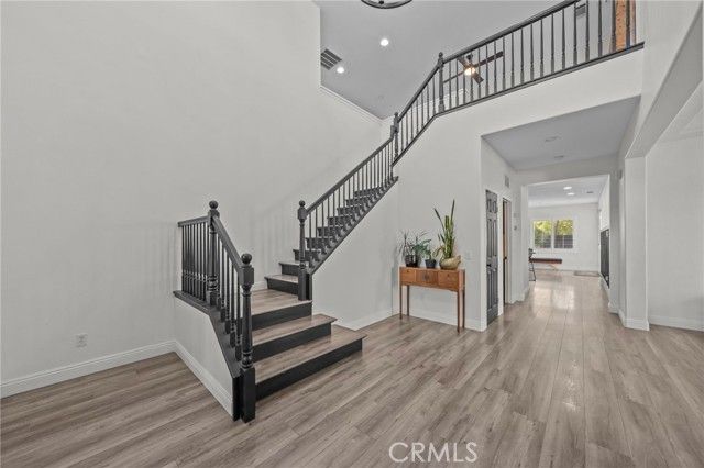 27497 Yellow Wood Way, Murrieta, CA 92562