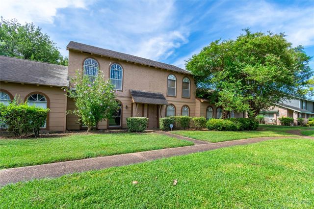 7921 Cook Road, Houston, TX 77072