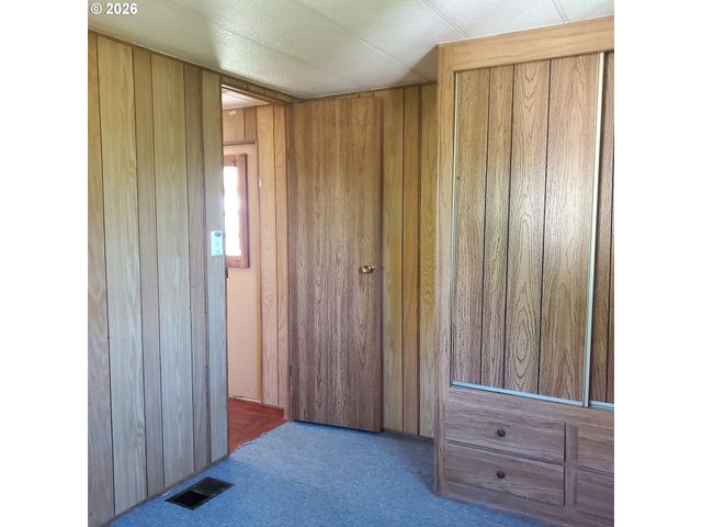 3950 COBURG Rd 83, Eugene, OR 97408