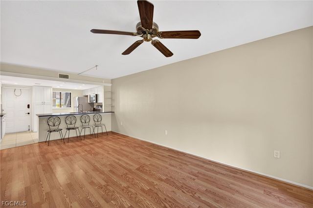 1251 Barrett RD 702, North Fort Myers, FL 33903