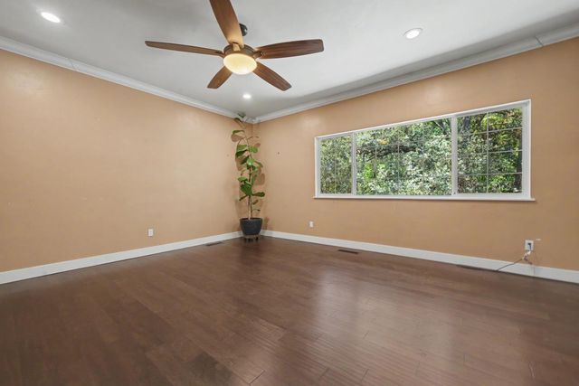230 Kern St, Jackson, CA 95642