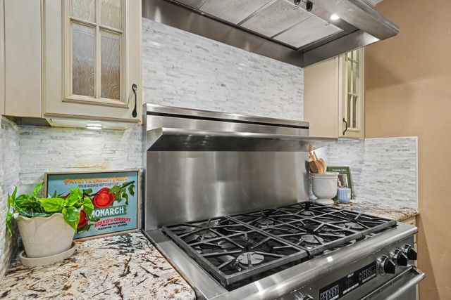 230 Kern St, Jackson, CA 95642