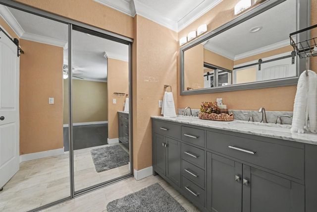 230 Kern St, Jackson, CA 95642