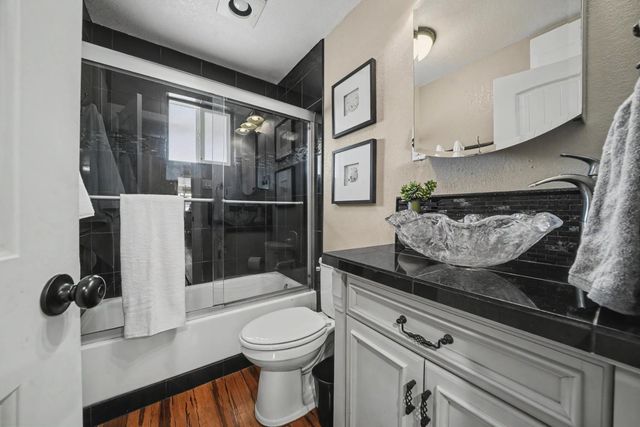 230 Kern St, Jackson, CA 95642