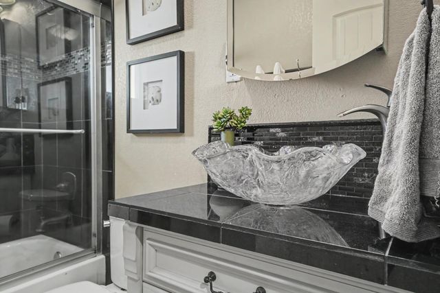 230 Kern St, Jackson, CA 95642