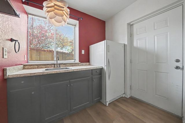230 Kern St, Jackson, CA 95642