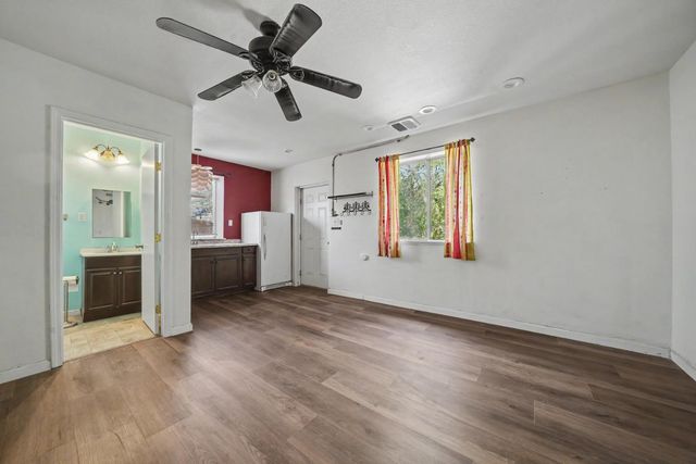 230 Kern St, Jackson, CA 95642