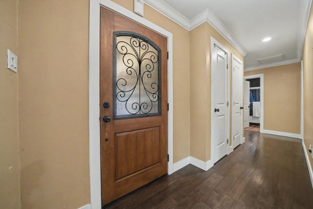 230 Kern St, Jackson, CA 95642