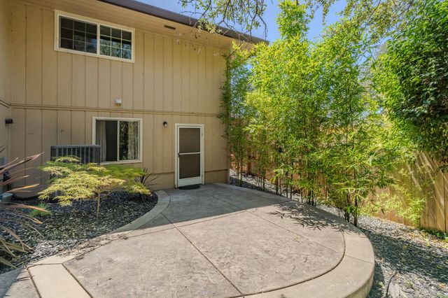 230 Kern St, Jackson, CA 95642