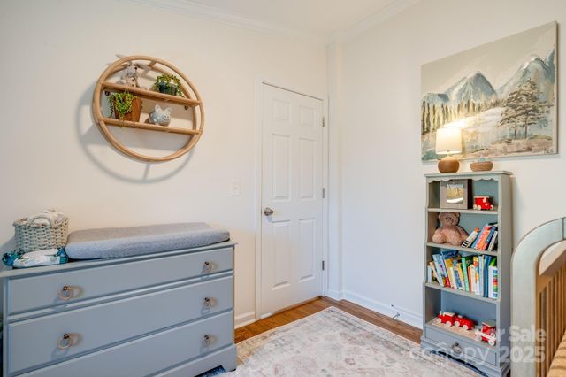 213 Sandy Creek Court, Hendersonville, NC 28792