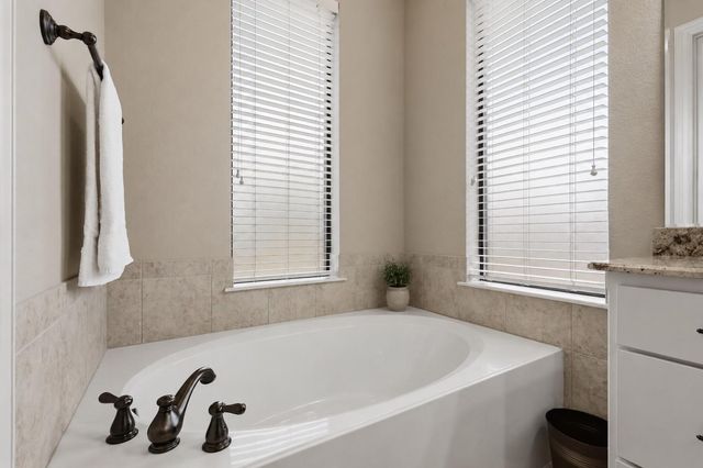 4239 Rock Bend Drive, College Station, TX 77845