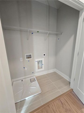 2449 Red Maple Xing SE, Smyrna, GA 30080