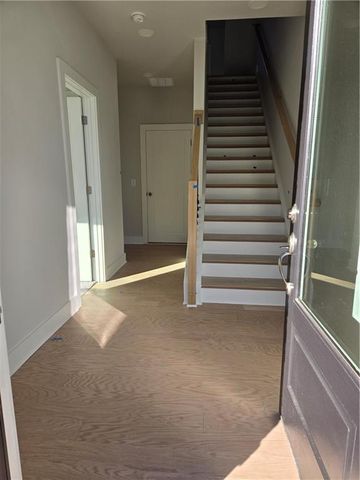 2449 Red Maple Xing SE, Smyrna, GA 30080