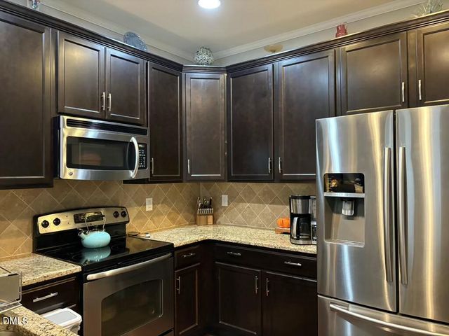 1093 Renewal Place, Raleigh, NC 27603