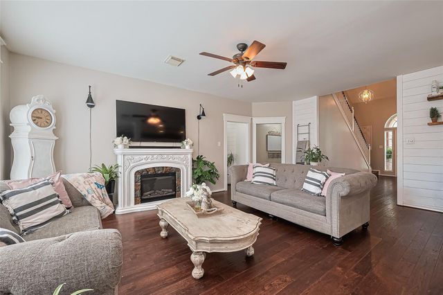 18506 Quail Brock Drive, Humble, TX 77346
