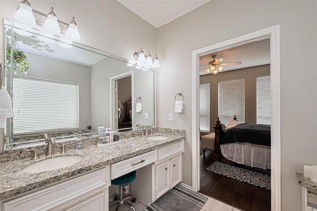 18506 Quail Brock Drive, Humble, TX 77346