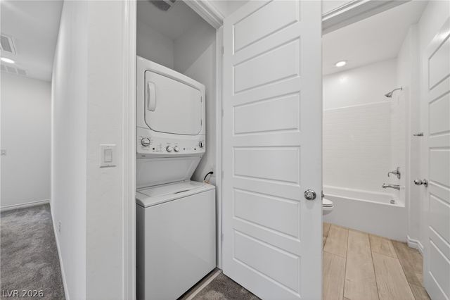 25 Barbara Lane 60, Las Vegas, NV 89183