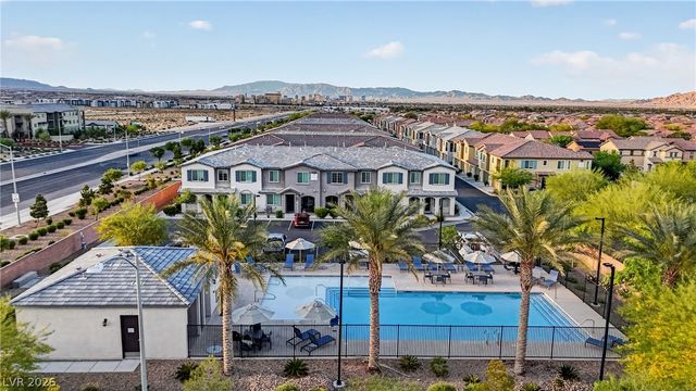 25 Barbara Lane 60, Las Vegas, NV 89183